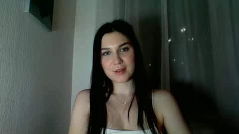 katie_foxi online show from April 2026 08:35:02 PM
