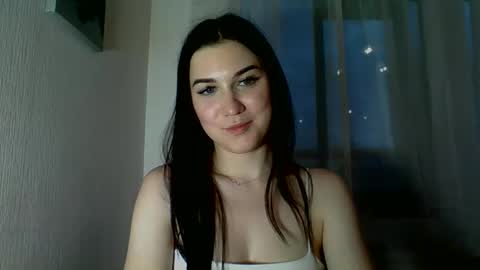 katie_foxi online show from May 2026 06:38:01 PM