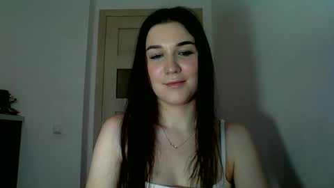 katie_foxi online show from May 2026 04:02:02 PM