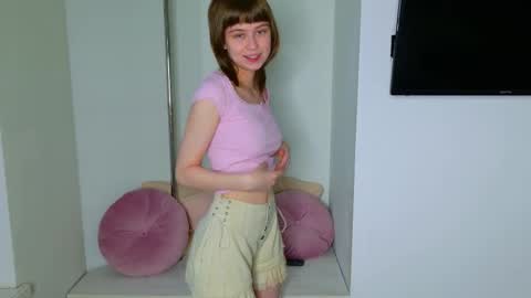 Katie online show from September 2025 01:45:01 PM