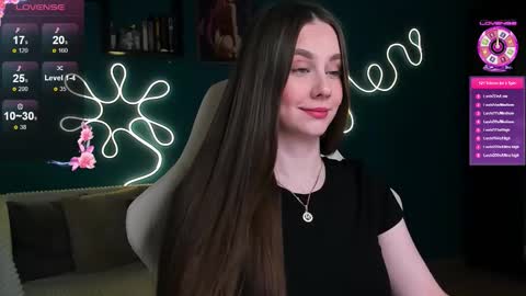 Snapshot of katie_taylorr chatting on November 2025 10:12:01 PM Katie online show from November 2025 10:12:01 PM