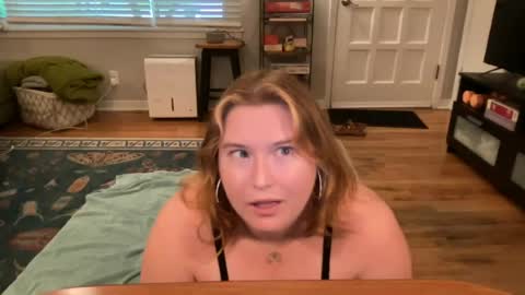 Snapshot of katiecopper27 chatting on July 2026 10:38:02 PM katiecopper27 online show from July 2026 10:38:02 PM