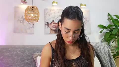 Katie online show from June 2026 11:03:01 AM