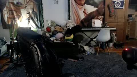 Katie online show from June 2026 04:59:01 AM