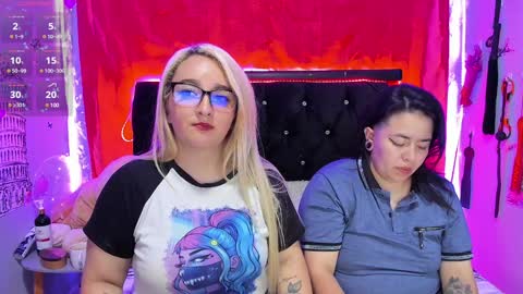 Snapshot of katieeandsharon chatting on February 2025 07:39:02 AM SHARON KATIEE online show from February 2025 07:39:02 AM