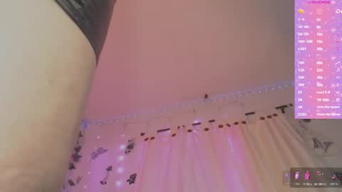 Snapshot of katjohanna chatting on November 2025 04:55:02 AM Johanna online show from November 2025 04:55:02 AM