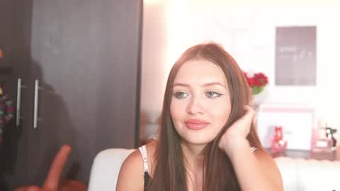 K A T L Y N  online show from June 2026 06:13:02 PM