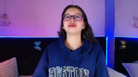 .... Katniss .... online show from April 2026 12:25:01 PM