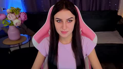 Katrin online show from November 2025 01:01:02 PM