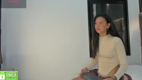 Snapshot of katrina_burns chatting on June 2026 10:37:01 PM Katrina online show from June 2026 10:37:01 PM