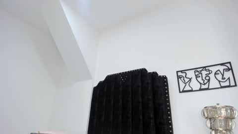 Snapshot of katrina_moore chatting on January 2025 02:41:01 PM katrina moore online show from January 2025 02:41:01 PM