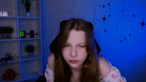Snapshot of katrinxxxx chatting on May 2026 10:01:02 AM Katrin online show from May 2026 10:01:02 AM