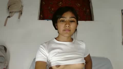 Snapshot of katrushca24 chatting on January 2025 06:46:01 PM kat online show from January 2025 06:46:01 PM