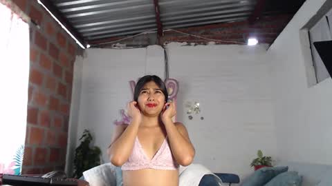 Snapshot of katrushca24 chatting on February 2026 01:56:02 PM kat online show from February 2026 01:56:02 PM