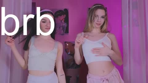 katt_yy online show from February 2025 03:40:01 PM