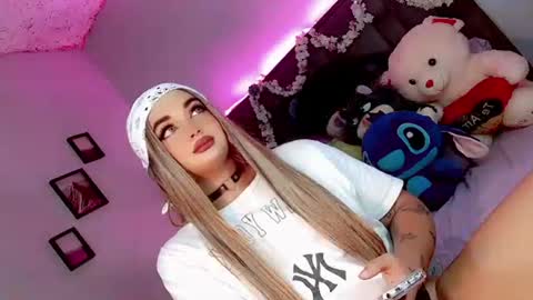 kattie_sweet_ online show from October 2025 05:05:02 AM