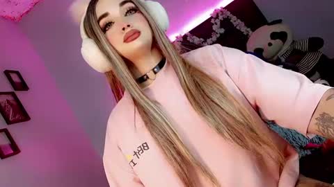 kattie_sweet_ online show from November 2025 08:42:02 PM