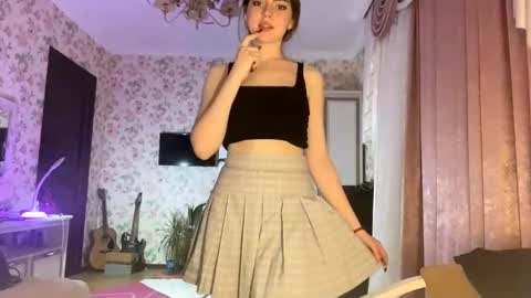 Molly online show from May 2026 06:09:01 PM