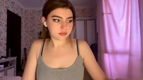Molly online show from July 2026 07:13:01 AM
