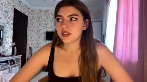 Molly online show from July 2026 08:10:01 AM