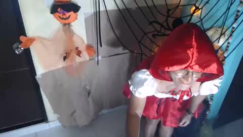 KattleyaGrey online show from October 2025 06:20:02 PM