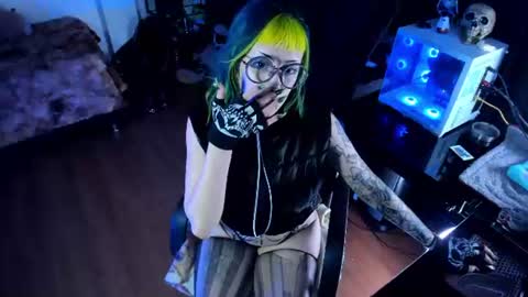 kattx   independent model online show from June 2026 04:21:02 AM
