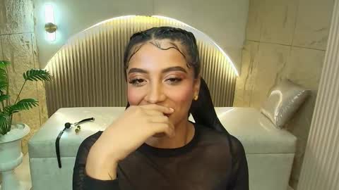 Snapshot of katty_berry_r chatting on September 2025 09:38:01 PM Katty online show from September 2025 09:38:01 PM