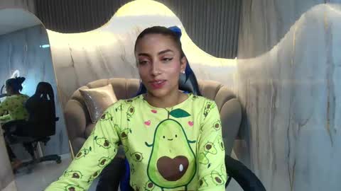 Snapshot of katty_berry_r chatting on February 2026 08:02:02 PM Katty online show from February 2026 08:02:02 PM