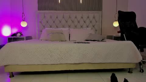 katty_cute19 online show from July 2026 04:17:02 AM