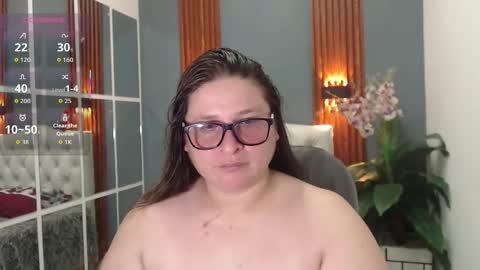 katty online show from December 2025 12:32:02 PM