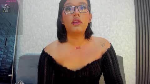 K A T T Y online show from November 2025 08:45:01 PM