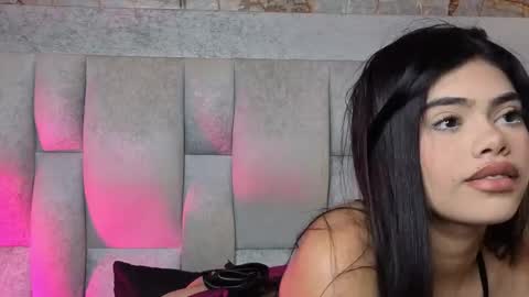 Snapshot of katty_roose2 chatting on April 2026 07:45:02 PM Katty online show from April 2026 07:45:02 PM