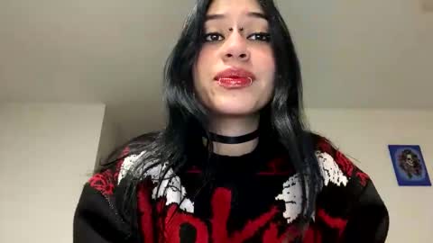 Snapshot of kattze chatting on January 2025 05:45:02 AM online show from January 2025 05:45:02 AM