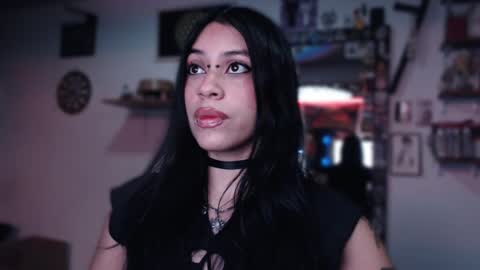 Snapshot of kattze chatting on January 2025 01:11:01 AM online show from January 2025 01:11:01 AM