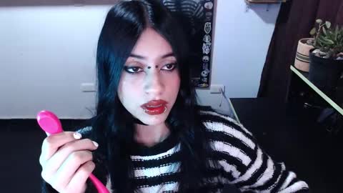 Snapshot of kattze chatting on February 2025 03:25:02 AM online show from February 2025 03:25:02 AM