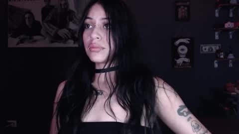 Snapshot of kattze chatting on November 2025 04:01:01 AM online show from November 2025 04:01:01 AM