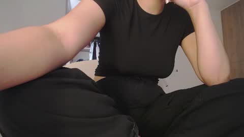  K a t  y  online show from July 2026 05:44:02 PM