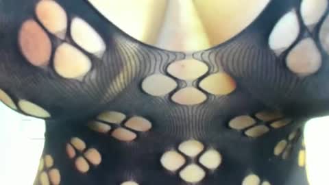 katy blonde girl and paola big boobs online show from June 2026 07:49:01 PM