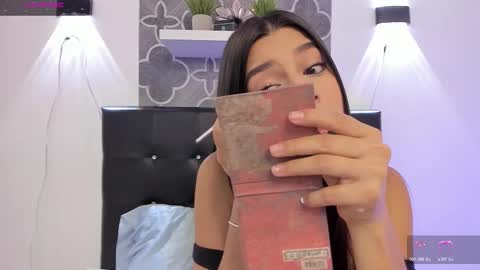 Snapshot of katy_babyg chatting on March 2026 12:43:02 PM Katy 3 online show from March 2026 12:43:02 PM