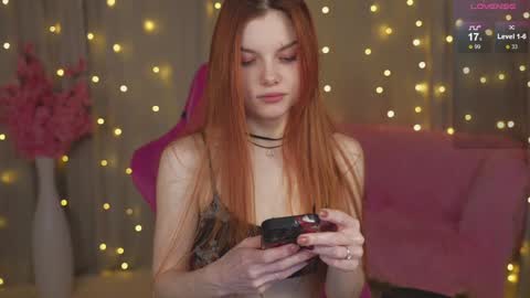 Snapshot of katy_ethereal chatting on December 2024 03:32:01 AM Katy - online show from December 2024 03:32:01 AM