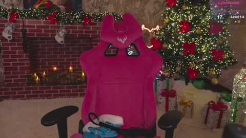 Snapshot of katy_ethereal chatting on January 2025 01:15:02 AM Katy - online show from January 2025 01:15:02 AM