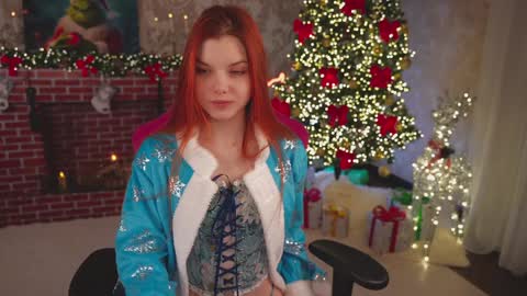 Snapshot of katy_ethereal chatting on January 2025 02:48:01 AM Katy - online show from January 2025 02:48:01 AM