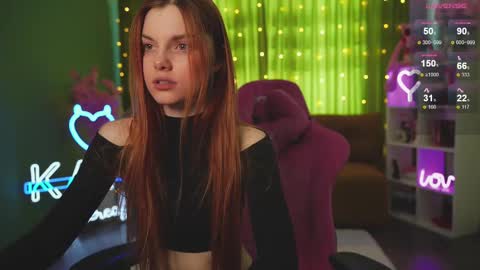 Snapshot of katy_ethereal chatting on March 2025 06:15:02 AM Katy - online show from March 2025 06:15:02 AM