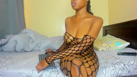 Katy online show from November 2025 08:52:02 AM