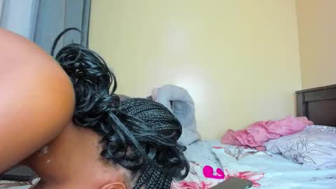 Katy online show from January 2026 07:19:01 PM