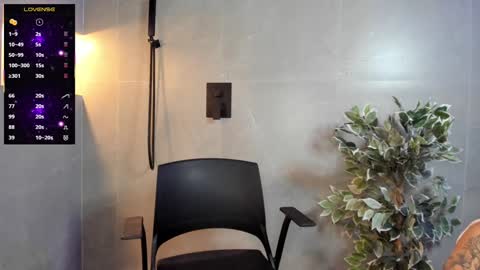 salo  online show from February 2025 01:11:01 PM