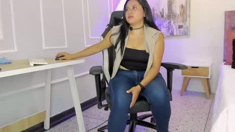 Snapshot of katyah_ chatting on May 2026 08:13:02 PM katya online show from May 2026 08:13:02 PM