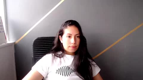 Snapshot of katybelladonna chatting on February 2025 04:07:01 PM KATY online show from February 2025 04:07:01 PM