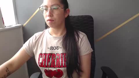 Snapshot of katybelladonna chatting on March 2025 01:27:02 PM KATY online show from March 2025 01:27:02 PM