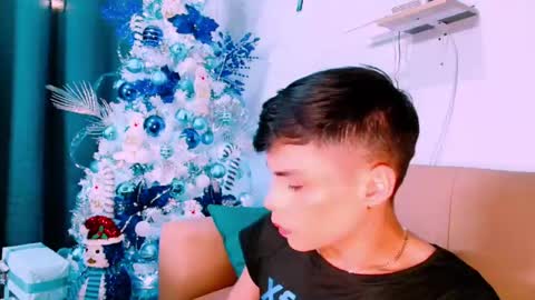 Snapshot of katykennex chatting on December 2024 08:34:02 AM KATY online show from December 2024 08:34:02 AM